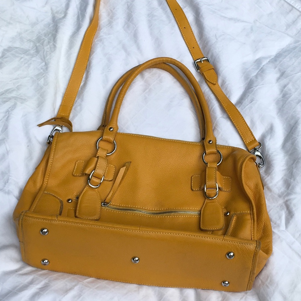 Genuine leather carryall travel bag (gently used)